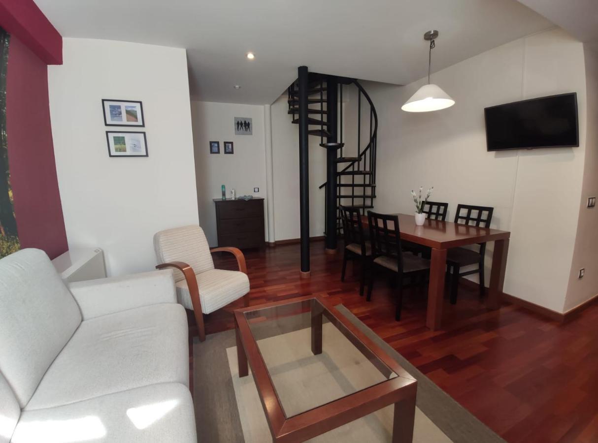 Apartamento Montes De วิลยานัว ภายนอก รูปภาพ