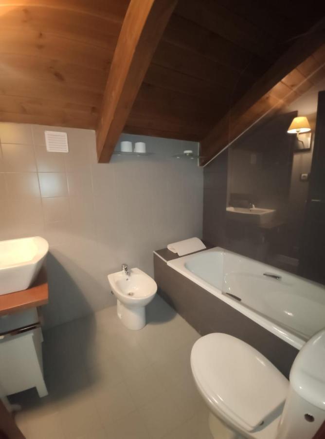Apartamento Montes De วิลยานัว ภายนอก รูปภาพ